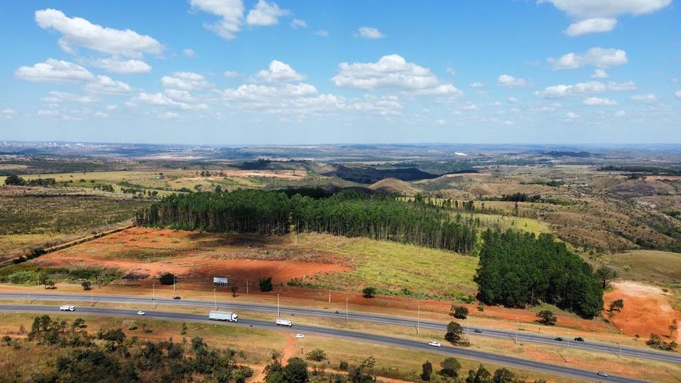 Área Rural de Ceilândia  - Br 070 área com 23400 metros frente a br 070  escriturado e registrado  — foto 4