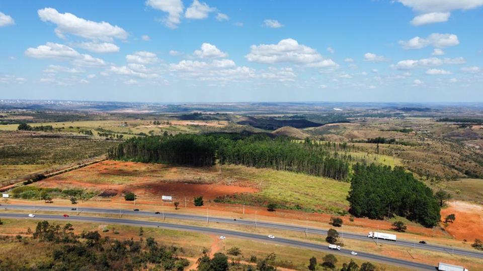 Área Rural de Ceilândia  - Br 070 área com 23400 metros frente a br 070  escriturado e registrado  — foto 3