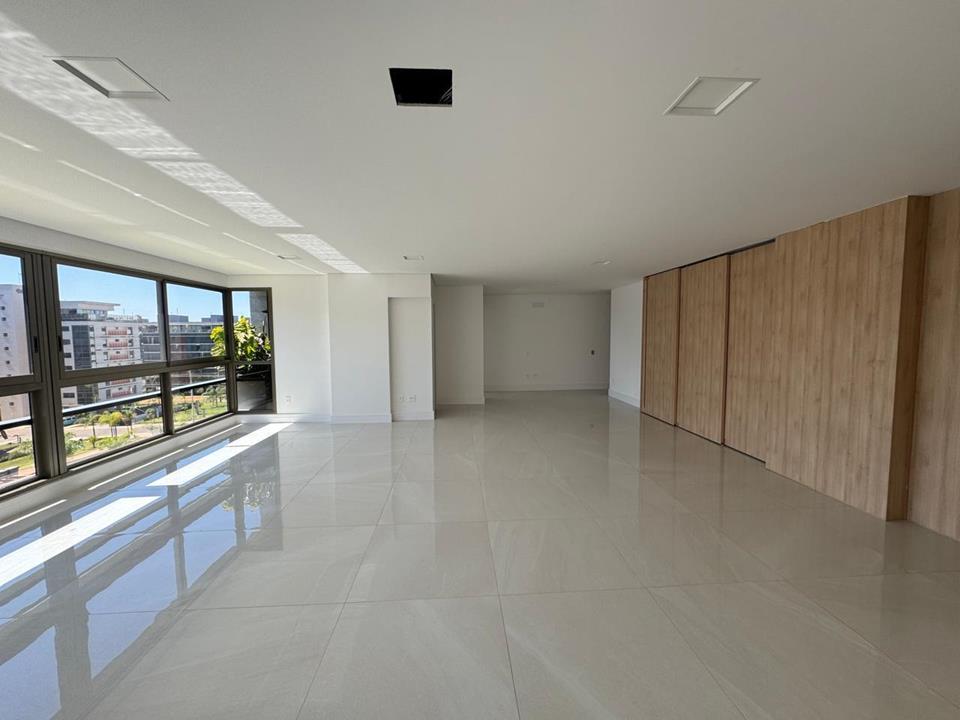 SQNW 303 Bloco B - apartamento 4 quartos no noroeste sendo 4 suítes elevador privativo com armarios planejados pronto para morar lazer completo com 4 vagas altíssimo padrão ao lado do parque Burle Marx novo