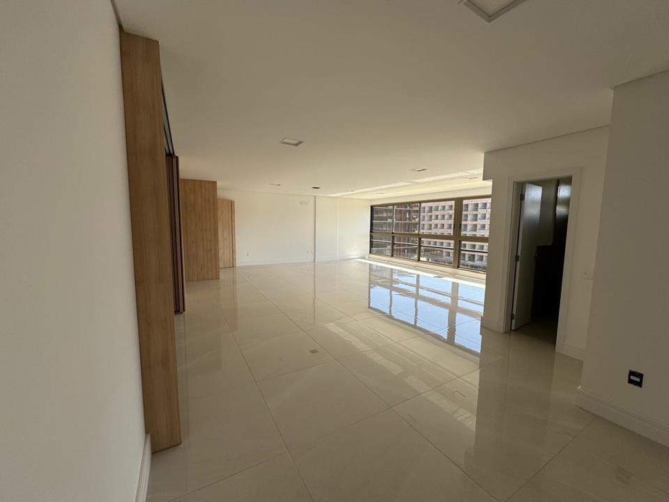 SQNW 303 Bloco B - apartamento 4 quartos no noroeste sendo 4 suítes elevador privativo com armarios planejados pronto para morar lazer completo com 4 vagas altíssimo padrão ao lado do parque Burle Marx novo — foto 18