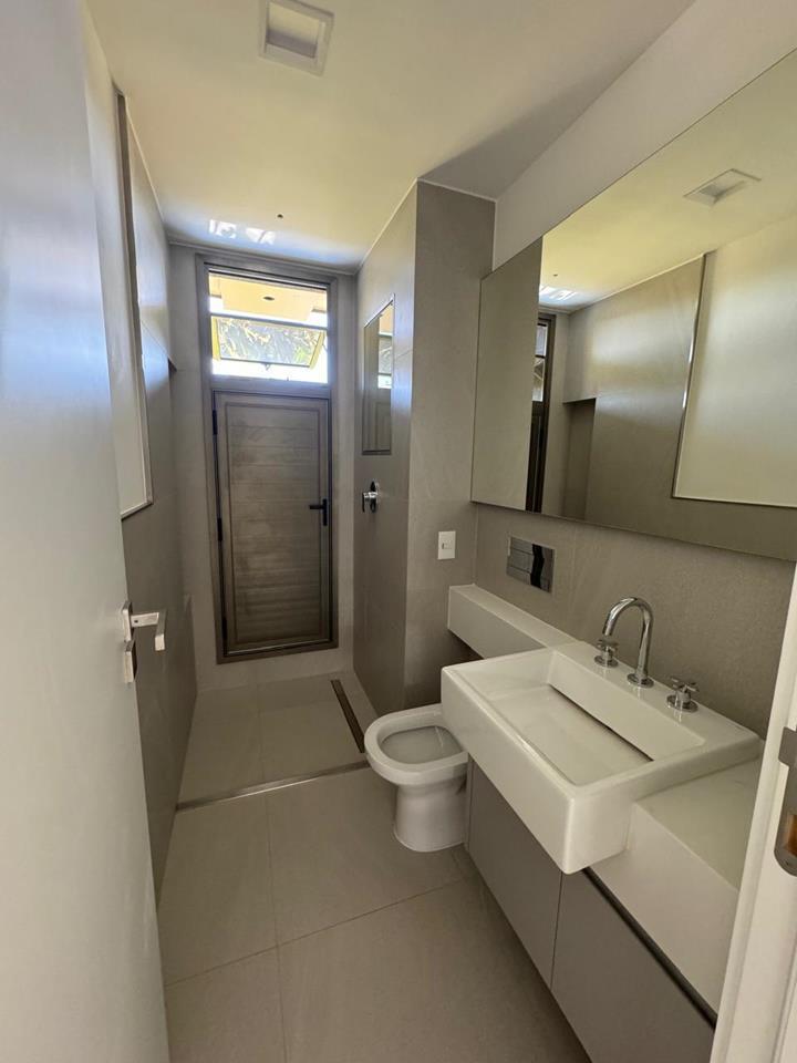 SQNW 303 Bloco B - apartamento 4 quartos no noroeste sendo 4 suítes elevador privativo com armarios planejados pronto para morar lazer completo com 4 vagas altíssimo padrão ao lado do parque Burle Marx novo — foto 36