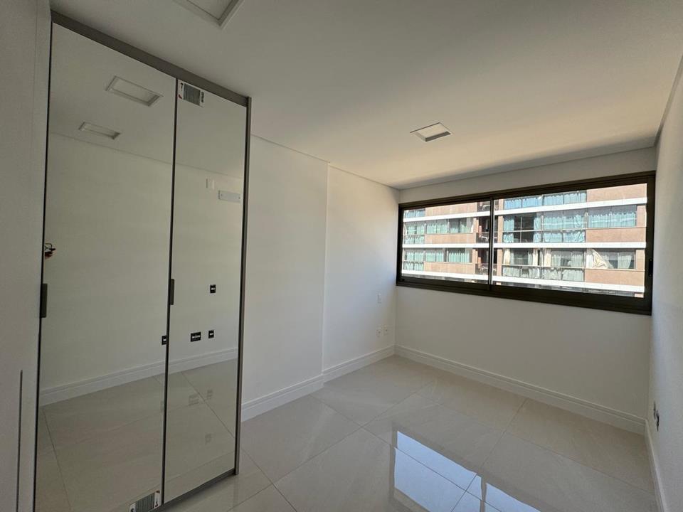 SQNW 303 Bloco B - apartamento 4 quartos no noroeste sendo 4 suítes elevador privativo com armarios planejados pronto para morar lazer completo com 4 vagas altíssimo padrão ao lado do parque Burle Marx novo — foto 15