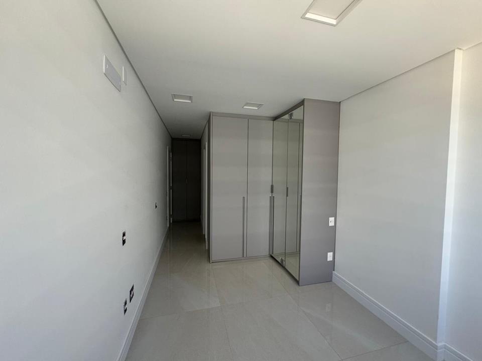 SQNW 303 Bloco B - apartamento 4 quartos no noroeste sendo 4 suítes elevador privativo com armarios planejados pronto para morar lazer completo com 4 vagas altíssimo padrão ao lado do parque Burle Marx novo — foto 14
