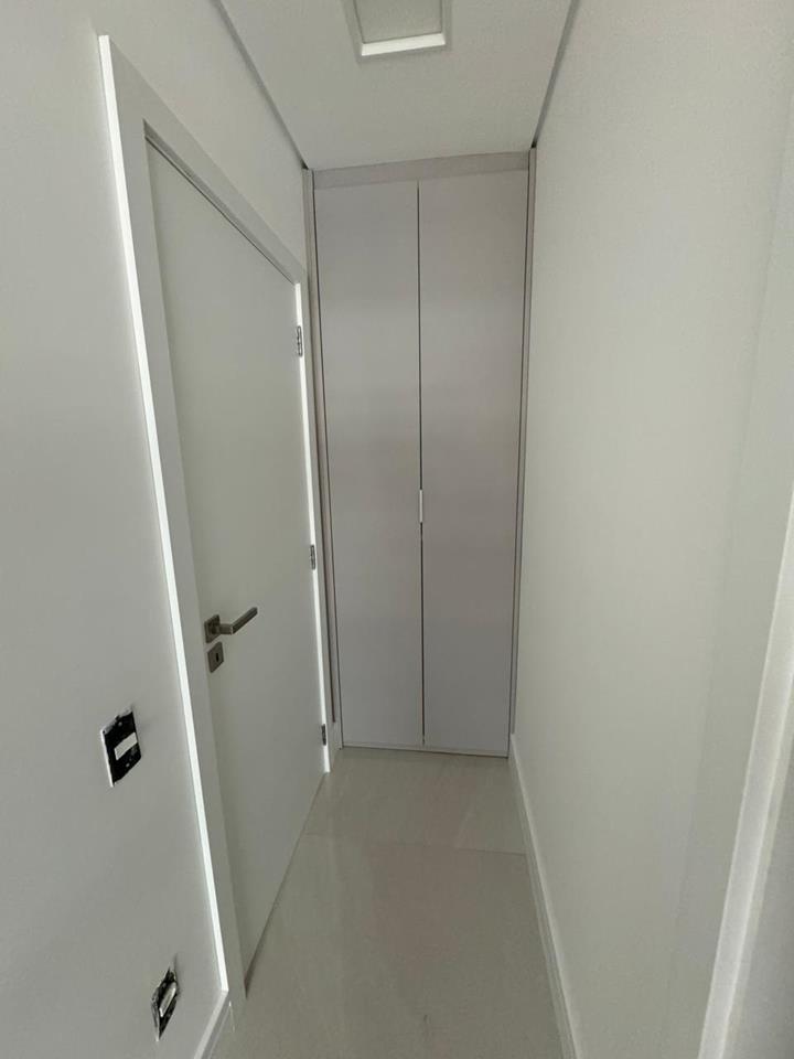 SQNW 303 Bloco B - apartamento 4 quartos no noroeste sendo 4 suítes elevador privativo com armarios planejados pronto para morar lazer completo com 4 vagas altíssimo padrão ao lado do parque Burle Marx novo — foto 17